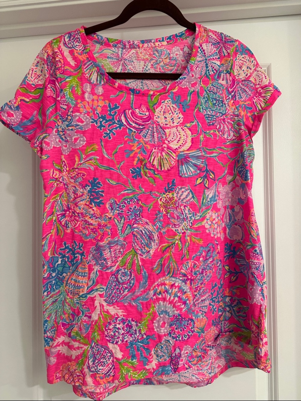 Lilly Pulitzer Pink Multicolor Shell & Floral Short Sleeve Tee